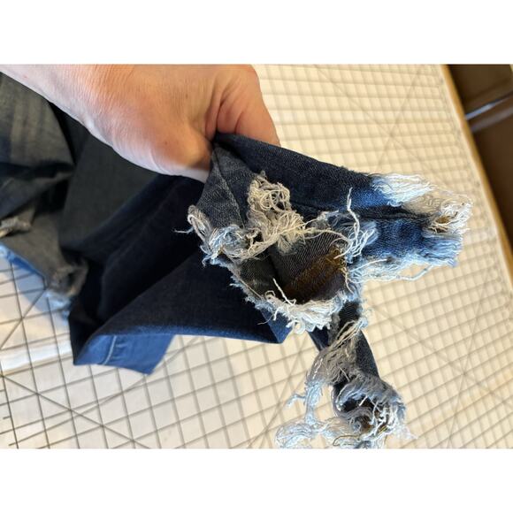 Judy Blue Jeans Women's 9/29 Straight Fit High Rise Distressed Cropped JB82115DK - Picture 13 of 16